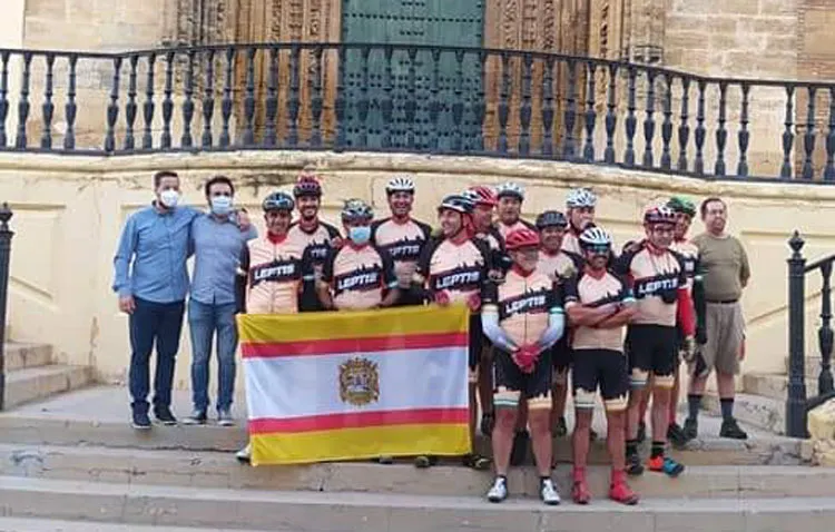 COPE Utrera acompaña a Legiones de Leptis en su emotivo Camino de Santiago