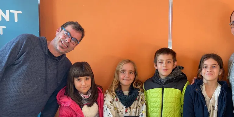 L’alumnat de cinquè de Pimària del Pérez Sala prepara una recollida de sang per aquest dimarts a la tarda