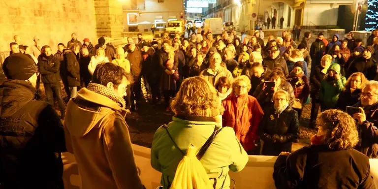 Nova concentració a la Seu per reclamar l'alliberament de Junqueras, Forn, Sànchez i Cuixart
