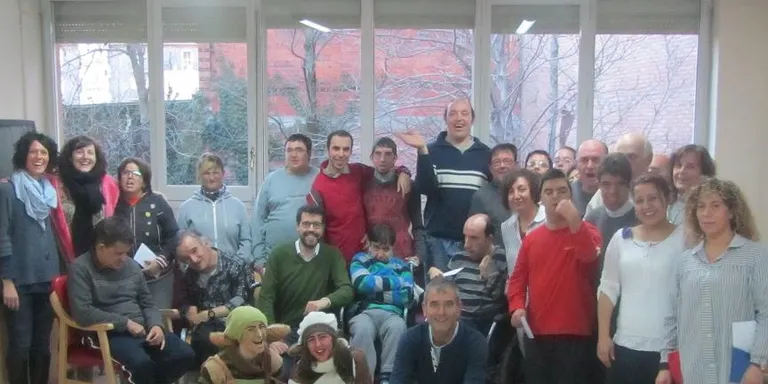 Els Minairons visiten els usuaris del Taller Claror
