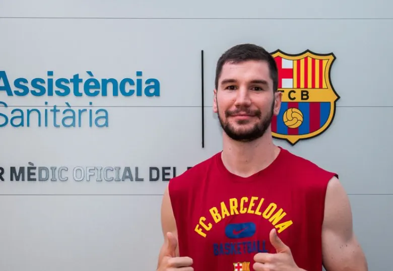 Darío Brizuela firma el contracte com a nou jugador del Barça