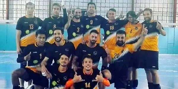 L’equip Sènior Masculí del Club Esportiu Voleibol Torredembarra ja és de Primera Catalana