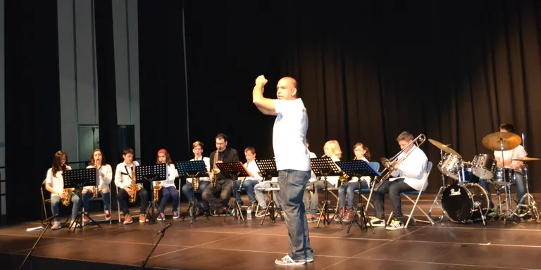 Cloenda dels actes del Dia Intenacional de la Infància amb el concert del grup BONVENT