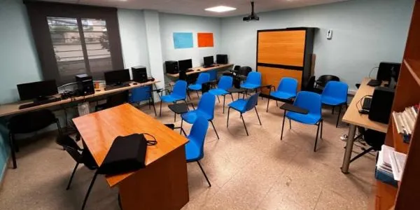 L’Escola d’adults d’Altafulla celebra una tarda de portes obertes per explicar la seva oferta formativa, divendres 12 de desembre