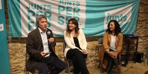 Laura Borràs avala la "solvència" de la candidatura d'Eva Martínez al capdavant de Junts x Altafulla