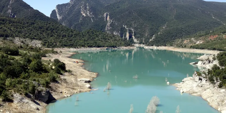 El Parlament emplaça el Govern a avançar en l'aprovació del Pla Director sobre l'ordenació del congost de Mont-rebei