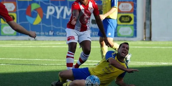 El Tortosa supera el Catllar i allarga la lluita per la promoció una jornada més (3-0)