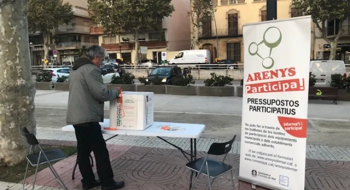 Hi haurà taules instal·lades al carrer en dies puntuals