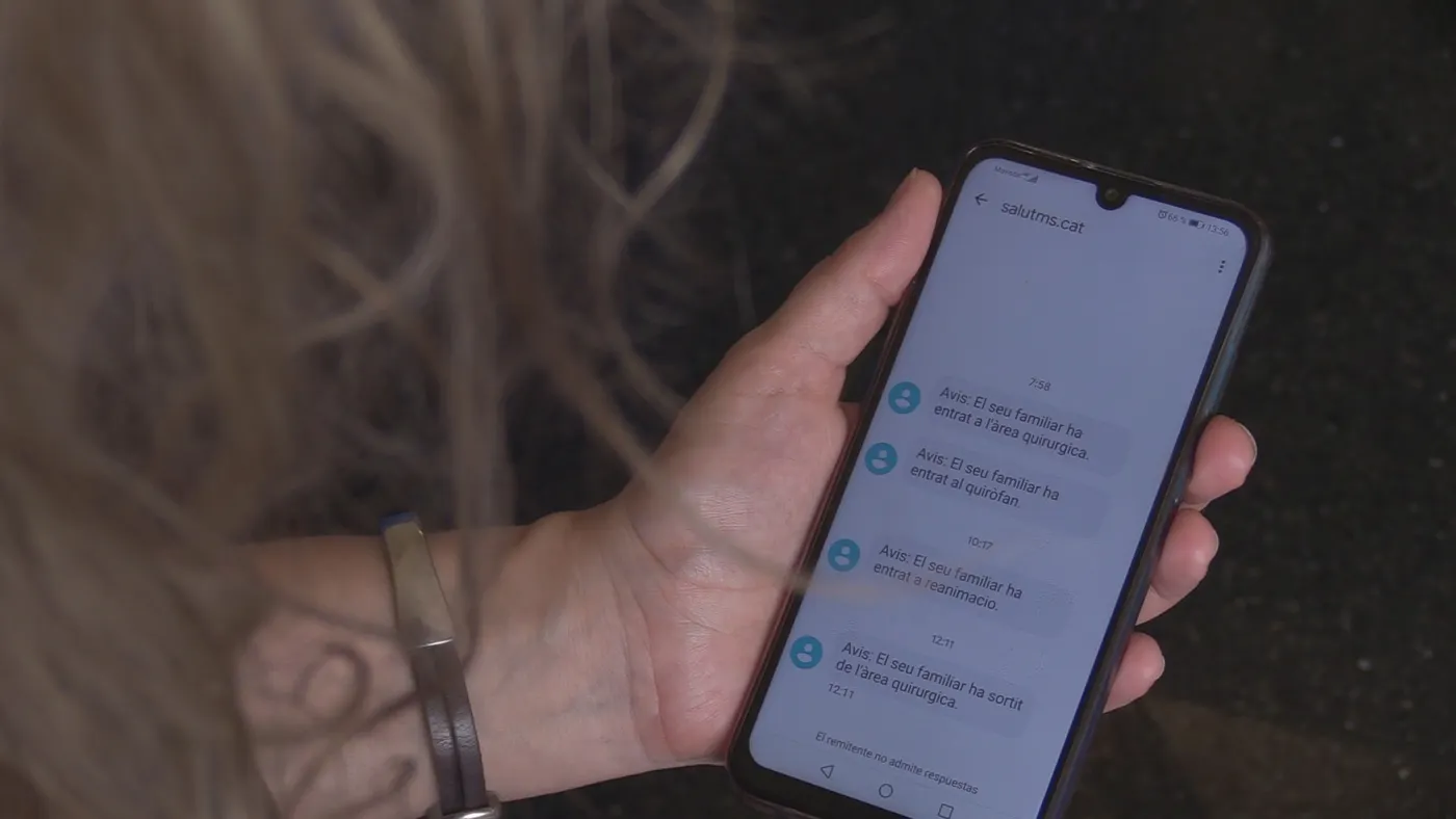 Els hospitals de Calella i Blanes implanten un nou sistema via SMS per informar els familiars quan el pacient entra a quiròfan
