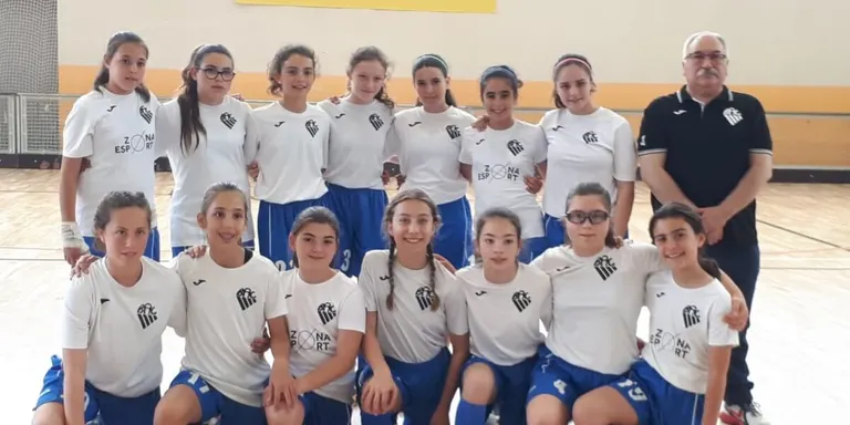 El mini femení del BAC sots-campió de la categoria, una altra fita històrica pel club