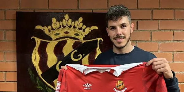El Nàstic incorpora al migcampista Elías Pérez