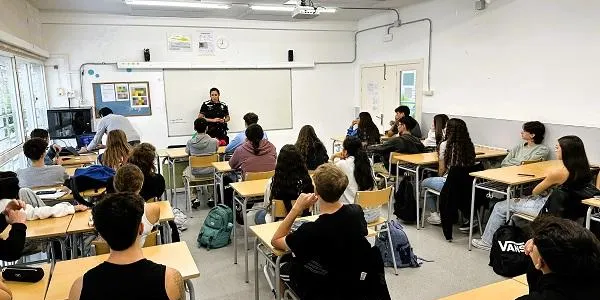 Més d’un miler d’alumnes dels instituts de Torredembarra reben educació viària