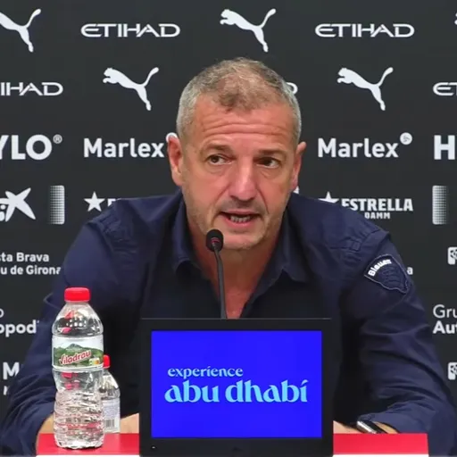 Roda de Premsa valoració de mercat del Girona FC del director esportiu Quique Cárcel.
