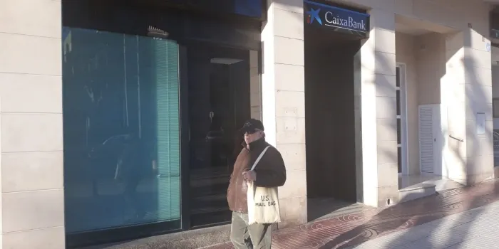 Els caixers de la part alta de la Riera tornen a funcionar
