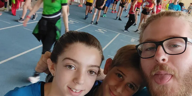 Els atletes Lola de San José, Martina Gómez i Eidan Ruiz disputaran el Campionat de Catalunya en pista coberta