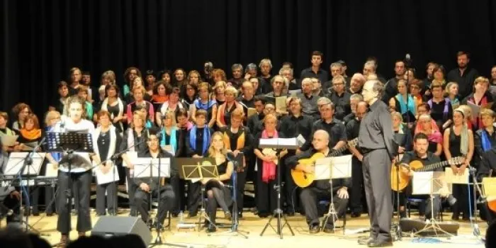 El Teatre Principal acull avui el concert 'Primavera per la Pau' organitzat per Ã’mnium Cultural