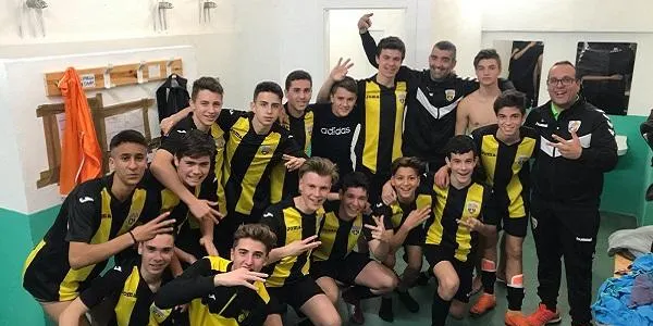 El Cadet A del CE Altafulla goleja 8 a 0 el Tecnifutbol Tarragona i segueix el ritme del líder