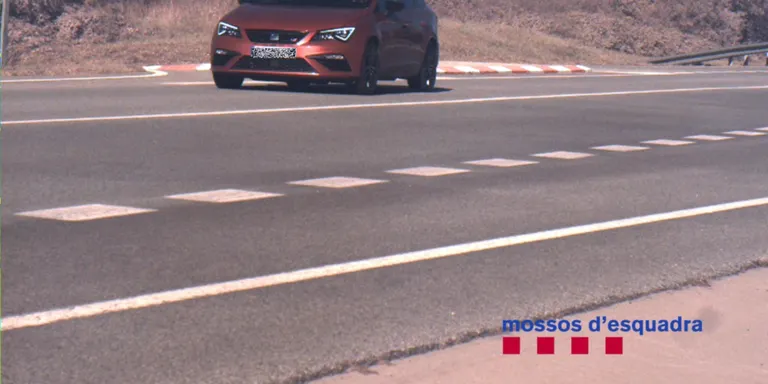 Denunciat penalment un conductor que circulava a 180 km/hora, el doble del permès, a Olost