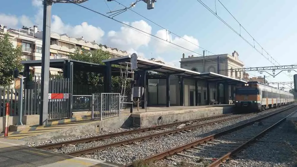 L'increment de freqüències de trens de la R1 no arriba fins a Pineda
