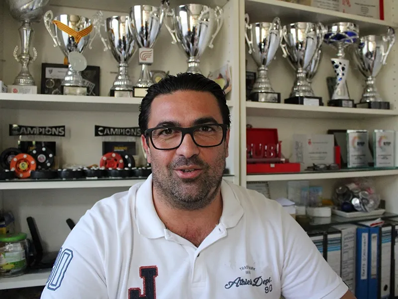 Ernesto Vermiglio a les oficines del Cent Patins