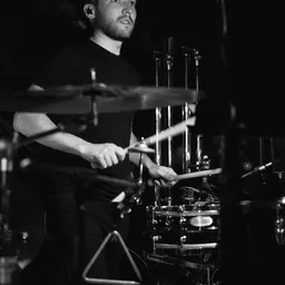 Darío Vallecillo, un joven y brillante percusionista utrerano - episode art