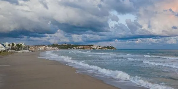 Montserrat Puig proposa vint excursions pel Camp de Tarragona interconnectades a través del transport públic