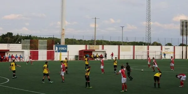 El Roda de Berà trenca la ratxa de nou partits sense guanyar a costa de la Sénia (2-1)