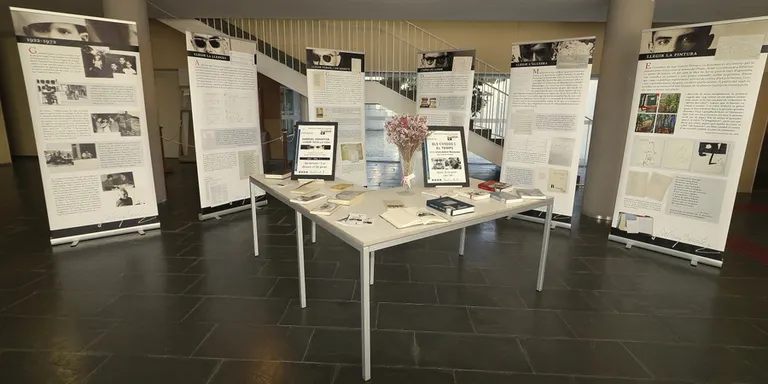 Blanes celebra l’Any Gabriel Ferrater amb una exposició i un recital poètic a la Biblioteca Comarcal