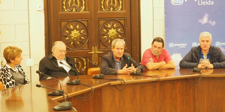 El PP rebutja que les eleccions del 27-S siguin plebiscitàries