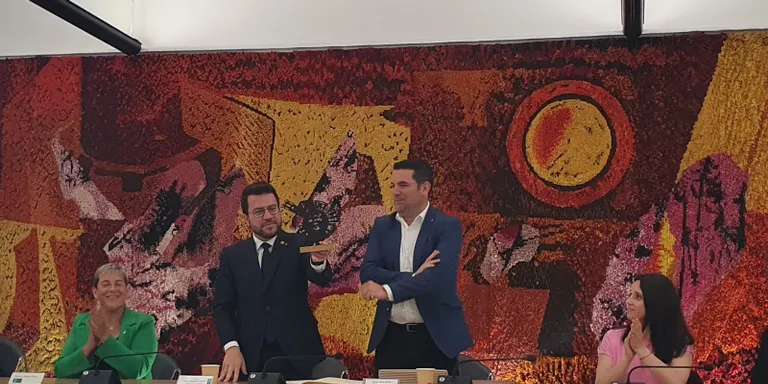 El consistori rep el President de la Generalitat Pere Aragonès