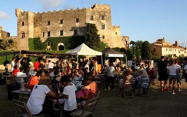 L’elevada ocupació i la bona convivència entre vilatans i turistes, protagonistes de l’estiu a Altafulla