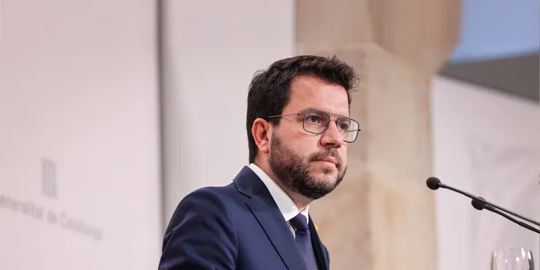 Aragonès fa una crida a "seguir construint la nació compartida" i a "enfortir" les institucions catalanes