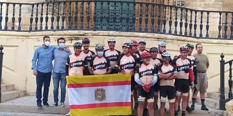 COPE Utrera acompaña a Legiones de Leptis en su emotivo Camino de Santiago