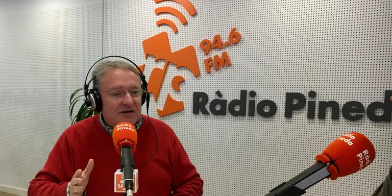 El president d'En Marxa signa l'acord amb Junts per Catalunya per anar plegats a les Eleccions Municipals amb les sigles EnMarxa-JxCat