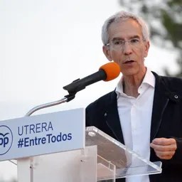 Entrevista a Francisco Jiménez tras conocer que finalmente gobernará con mayoría absoluta - episode art