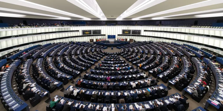 El ple del Parlament Europeu debatrà sobre l'espionatge dels estats a eurodiputats amb Pegasus