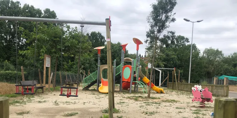Solsona reobre demà els parcs infantils amb limitacions d'ocupació