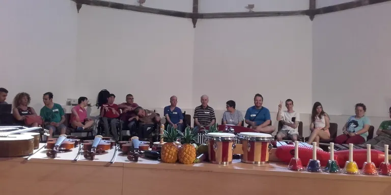 El Taller Claror viu la música a través del programa Apropa Cultura