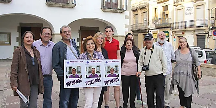 Arenys Sí Pot tanca la campanya ocupant simbòlicament el saló de plens de l’Ajuntament