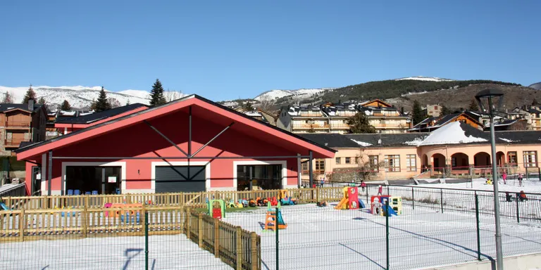 Bona part dels centres educatius del Pirineu reprenen les classes presencials