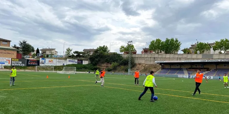 Dimarts s'obren les inscripcions de l'extraescolar Futbol +
