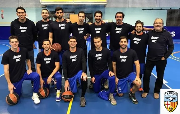 El sènior masculí de bàsquet torna als entrenaments pendent encara del possible ascens
