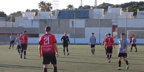 El Creixell fa un nou pas enrere en la lluita per l’ascens al perdre contra el Segur ‘B’ (2-1)