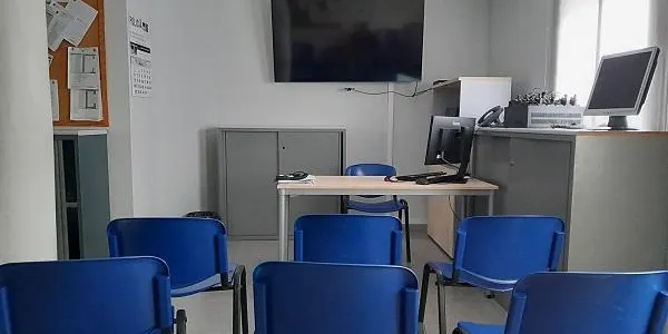 La Policia Local de Roda de Berà equipa les seves dependències amb un nou sistema de videoconferències