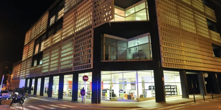 Les aules d'estudi de la Biblioteca reobren aquest dissabte i fins el 27 de gener
