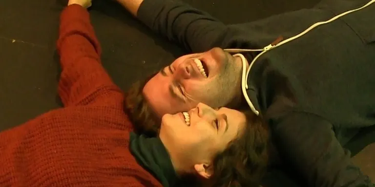 Arriba “El despertar de la primavera”, debut com a productor de l’actor rubinenc Rubén Yuste