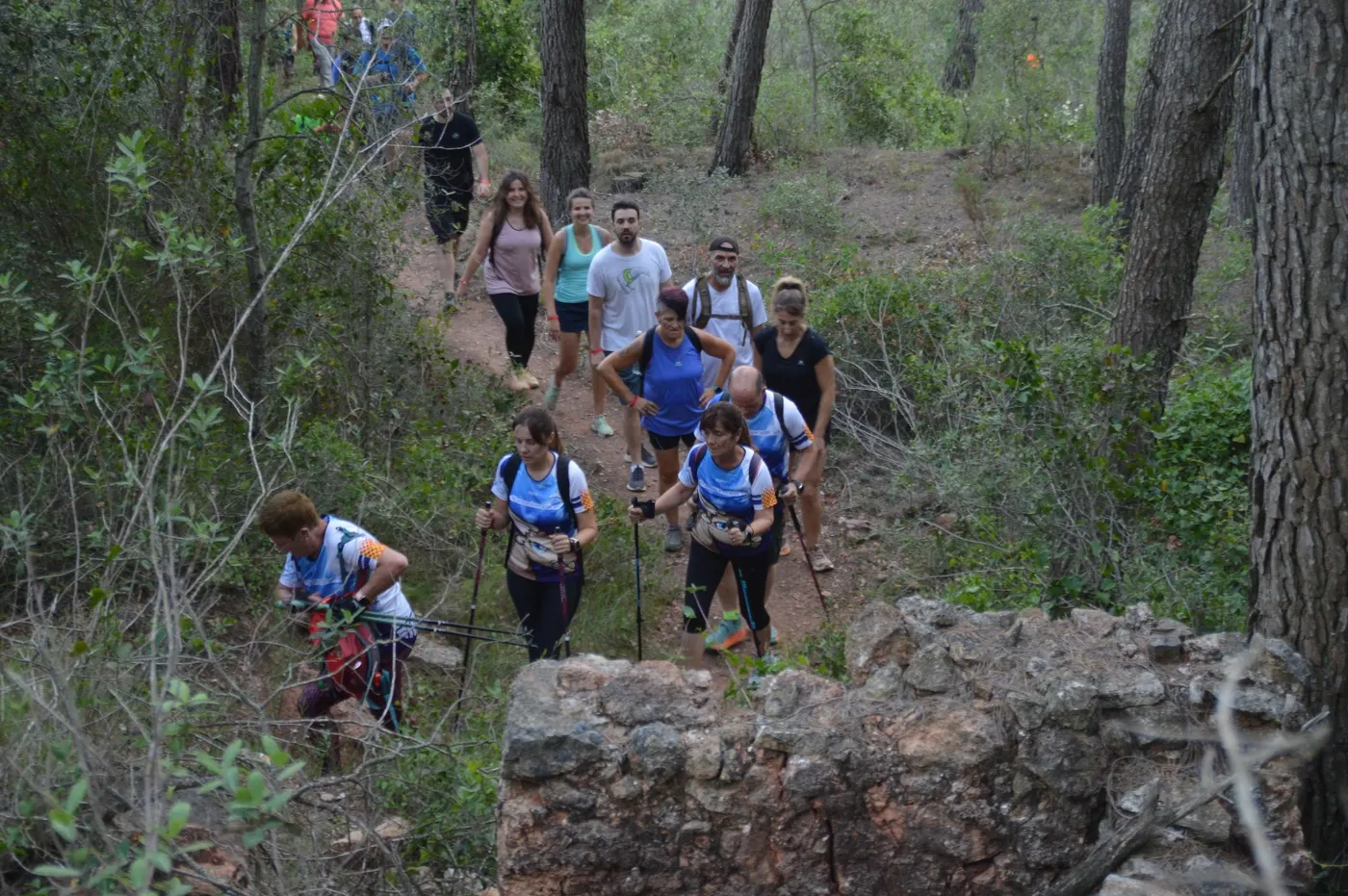Gairebé 200 persones participen en la Caminada Nocturna a Miramar