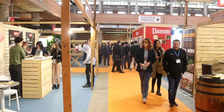 Arrenca el Fòrum Gastronòmic de Girona amb robots que preparen cafè i envasos reutilitzables com a reclam