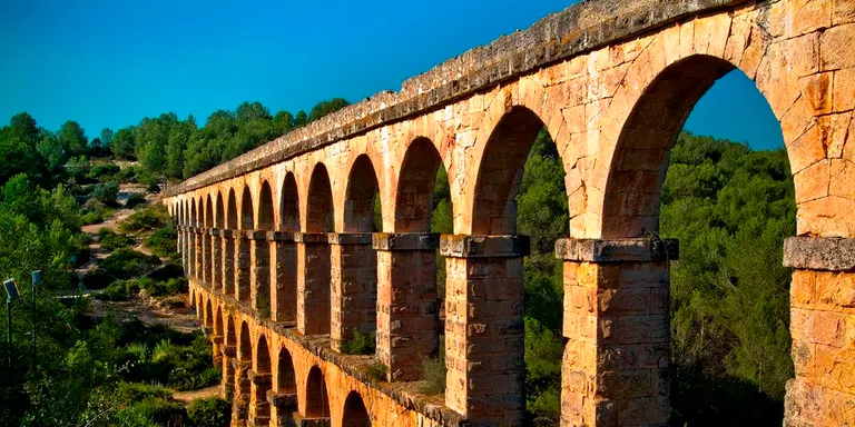 Quart d'Hora impulsa una sortida diumenge al Pont del Diable