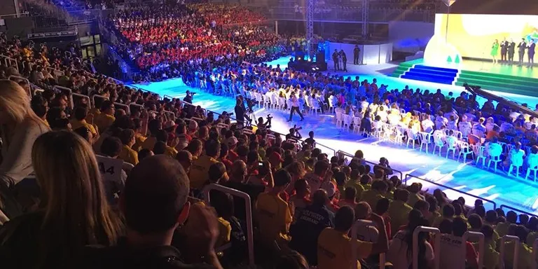 Un espectacle de música, llum i emocions inaugura els Jocs Special Olympics 2018